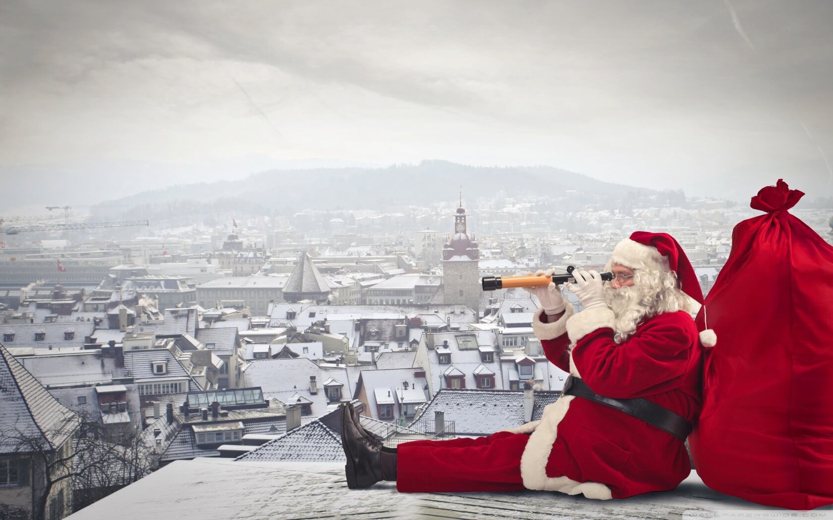 santa_claus_is_coming-wallpaper-1680x1050