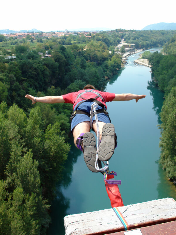 Bungee jumping